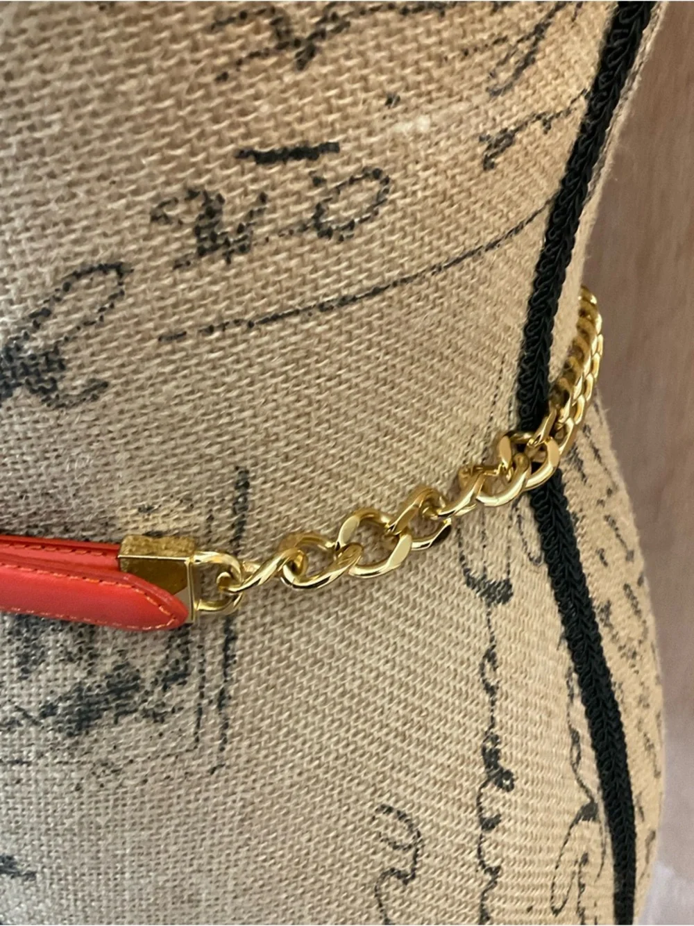 Vintage orange comment 90’s